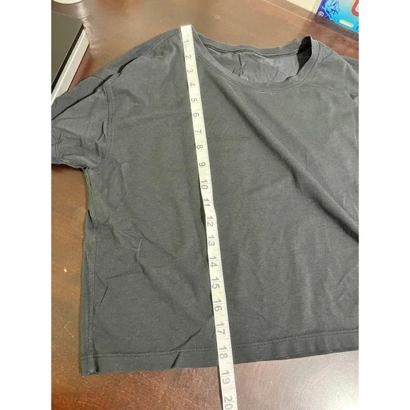 Lululemon Cate Crop Tee Black Est Size 4 Super Soft Pima Cotton - Picture 3 of 9